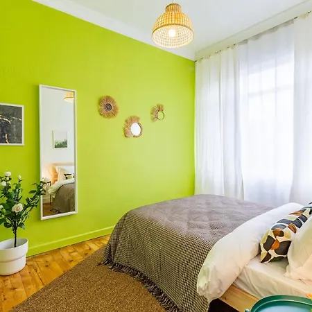 Daire Colorful Flat With Excellent Location Near Trendy Attractions In Kadikoy İstanbul