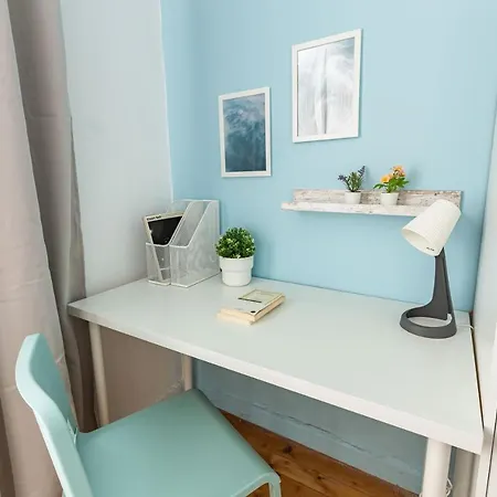 Daire Colorful Flat With Excellent Location Near Trendy Attractions In Kadikoy